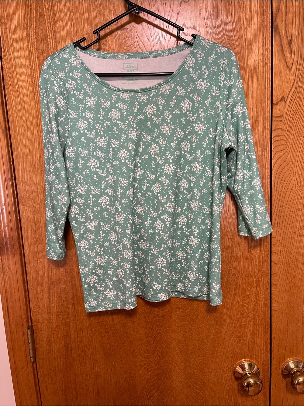 L.L. Bean Sage Green Floral Scoop-Neck Long Sleeve Top